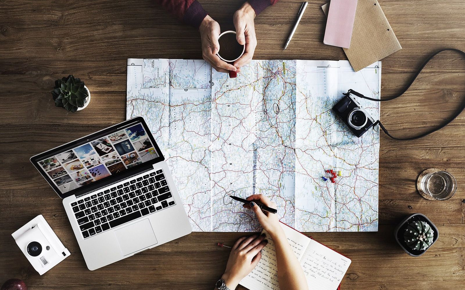Increasing Direct Bookings: 5 Ways Away From Booking.com