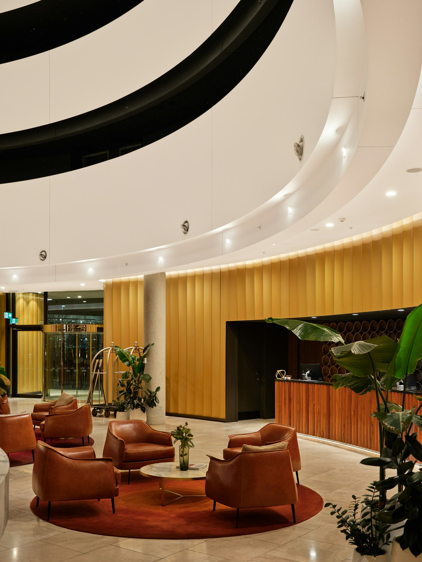 Cloud-PMS oder On-Premise: Was passt zu Ihrem Hotel?